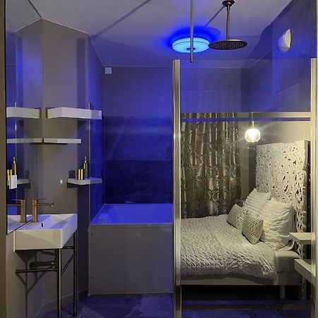 Love Room Mille Et Une Nuits Narbona Exterior foto